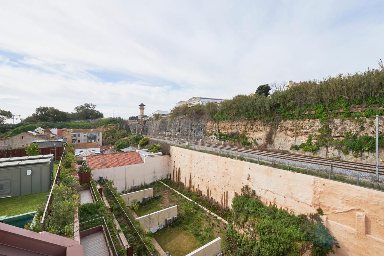 Bright Apt W Balcony, Ac, Parking, By Timecooler Lisboa Exterior foto