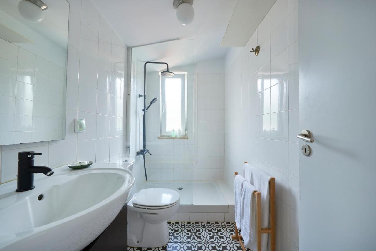 Bright Apt W Balcony, Ac, Parking, By Timecooler Lisboa Exterior foto