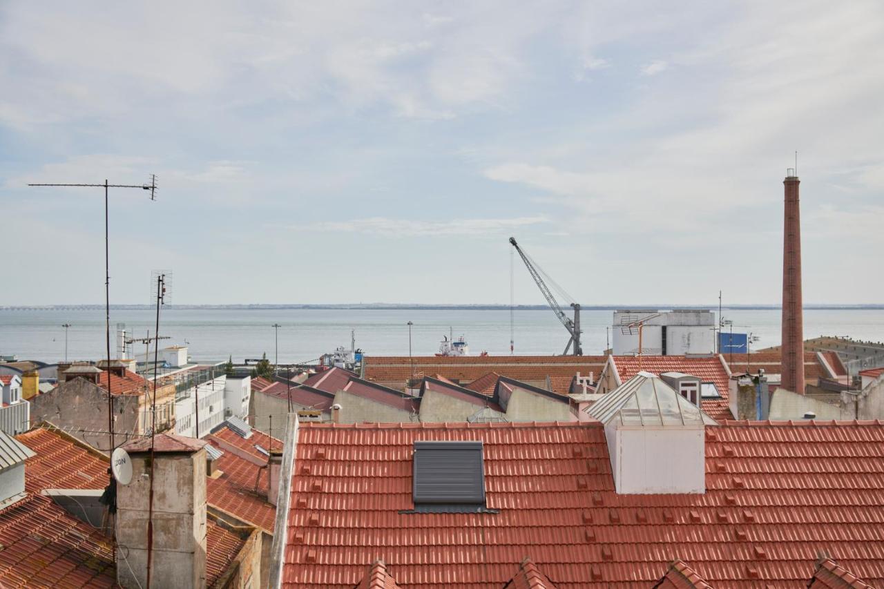 Bright Apt W Balcony, Ac, Parking, By Timecooler Lisboa Exterior foto